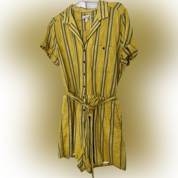 Toad & Co Women’s Camp Cove Romper in large - Picture 4 of 4